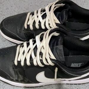 Nike DunkWomen's/Men's Black and White Sneakers(5.5 Women's~4 Men's/Boy's)